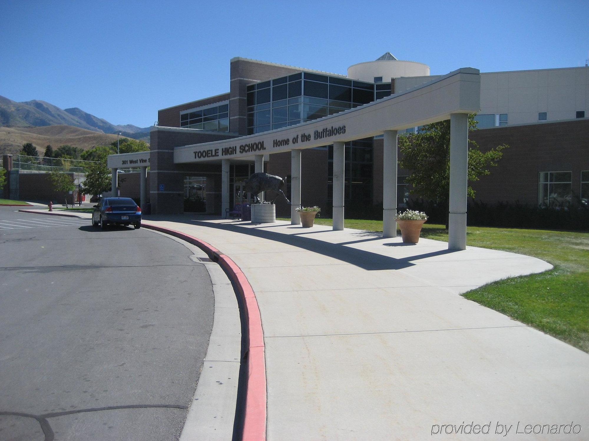 Holiday Inn Express Hotel & Suites Tooele By Ihg Exterior foto