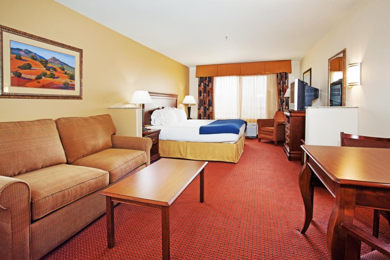 Holiday Inn Express Hotel & Suites Tooele By Ihg Exterior foto